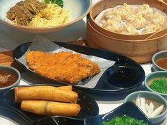 -馋三尺蟹粉小笼(人民广场店)