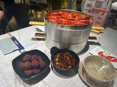 -巴厘龙虾·榜首油焖大虾(音乐学院·沿江酒馆店)