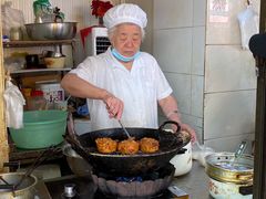 -阿婆油墩子(五里桥路188弄小区店)