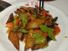 -玺炖·中国铁锅炖(虹桥天街店)