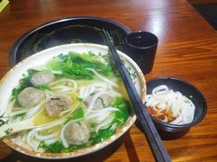 -汕品潮牛正宗潮汕火锅(华师店)