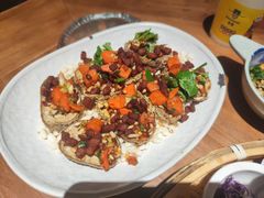 -包整·丝娃娃(一览甲秀楼风景店)