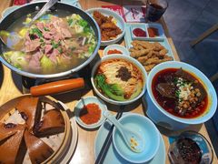 -全牛匠·乐山跷脚牛肉(新中关店)