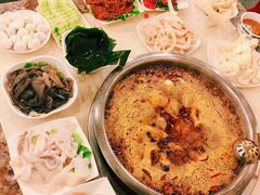 -朱氏胖子烂火锅(洪崖洞店)