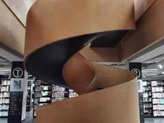 -汕头大学-图书馆