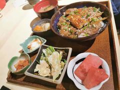 -本格丼·炭火烤肉饭(大悦路成都大悦城店)
