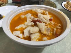 招牌酸汤鱼-老浒记烤鸭-北京菜(琉璃厂店)