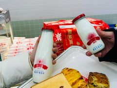 -红星前进面包牛奶公司(君太店)