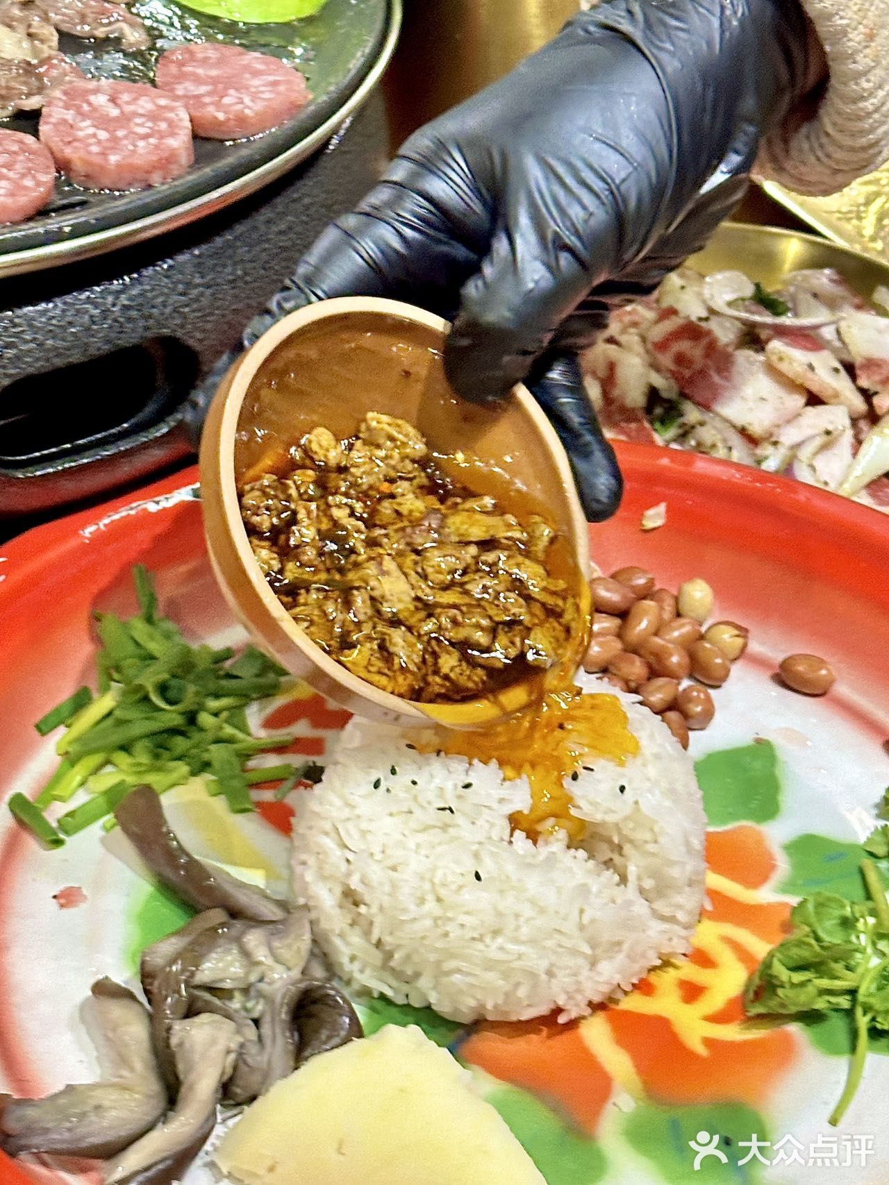 光谷的大学生谁还没吃过这家齐齐哈尔人气烤肉
