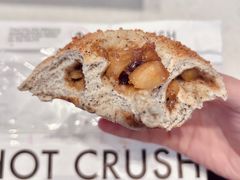 -HOT CRUSH趁热集合·现烤面包(环球港店)