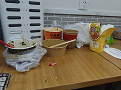 -全家便利店(沪南公路店)