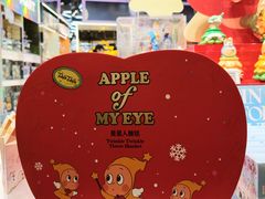 -泡泡玛特POPMART(侨福芳草地店)