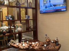 -广州中心皇冠假日酒店·百粤楼