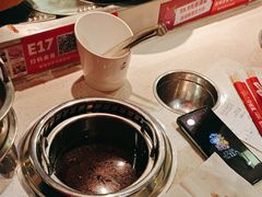 -龍歌自助小火锅(市南金茂湾店)