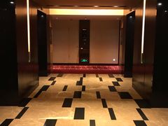 -上海龙之梦万丽酒店