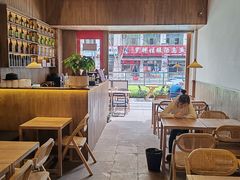 -叁窝雀·云南小锅米线(万象汇店)