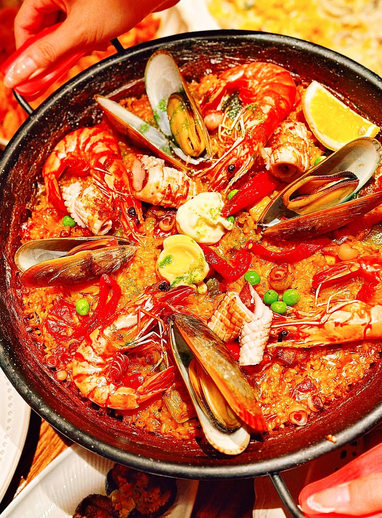 探秘堂吉诃德:陆家嘴畔的西班牙风情美食殿堂