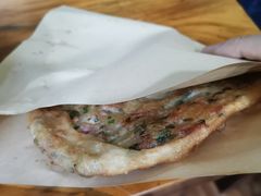 鸡蛋葱肉煎饼-王记生烫牛杂面馆(兰陵路店)