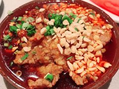 -巴四老城区炭火蛙锅(张江店)