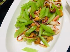 西芹北极贝-庆余楼·用心与食材·特色菜&灶头面(仙蠡墩店)