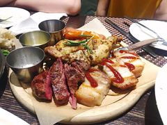 烤肉拼盘-TAMATI(巴黎贝甜韩式西餐厅店)