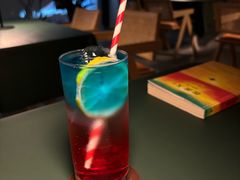 -Line 咖啡(石厦花园店)