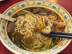 -金杨拉面王小吃面馆·牛三宝面·红烧牛肉粉
