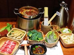 -独食火锅·半米屋台(直营总店)