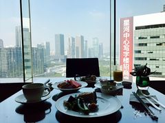 -深圳星河丽思卡尔顿酒店