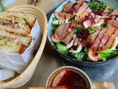 无花果火腿沙拉-O'mills Sourdough Bakery&Bistro(永嘉路店)