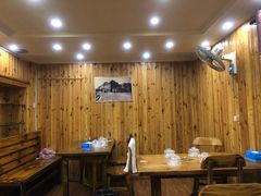 大堂-老东镇啤酒屋海鲜加工·蒸汽海鲜·海鲜烧烤(台东店)