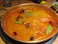 -洱火云南酸菜牛肉火锅(石景山当代商城店)