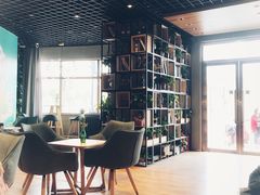 -ZING COFFEE 镜咖啡