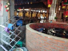 -鱼窝棚柴火铁锅炖(富山屯店)