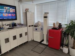 -目艮眼镜SHOWROOM(品牌集合店)