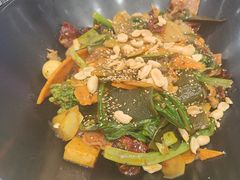 -醉人椒麻辣香锅(王府井喜悦店)