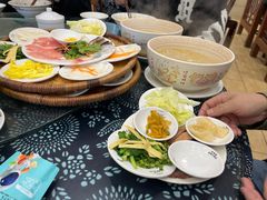 -桥香园云南过桥米线(金马碧鸡店)