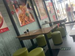 -李先生牛肉面大王(郑州火车站西广场2店)