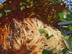 -陇上全荟兰州传统牛肉面(延吉路店)