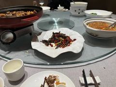 -艳阳天·非遗楚菜(武汉客厅店)