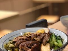 -狮头牌卤味研究所·卤味饭(花城汇南区店)