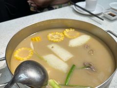 -肥仔文澳门猪骨煲(南京西路店)
