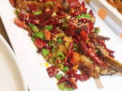 干煸深海小季鱼-观宴中餐厅