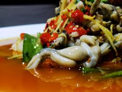 鲜锅美蛙-盐与味葱葱鲫鱼•自贡菜江湖菜(春熙店)