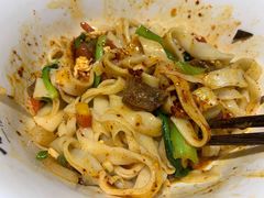 招牌牛肉四合一-黎一碗大碗手工面(城市立方店)