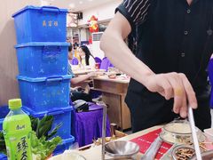 -渔香岛美蛙鱼头火锅(威清路店)
