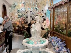 -秘密旅行Bonjour(黑金冠 江南西店)