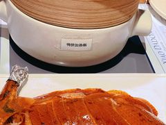 酥不腻烤鸭-小大董·烤鸭(观景餐厅·南京西路店)