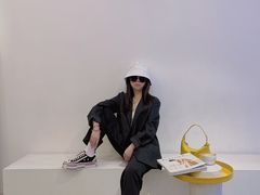 -YECLIP COFFEE黄色回形针咖啡