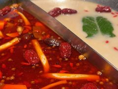 -湊湊火锅·茶憩(新中关购物中心店)
